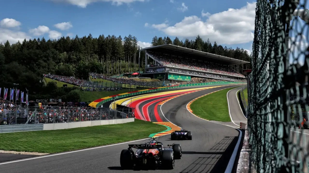Claves del GP de Bélgica 2025: previsión de lluvia, salto de compuestos y estrategias abiertas