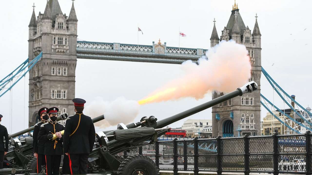 ¿Por qué preocupa que haya muerto el tercer cuervo de la Torre de Londres?