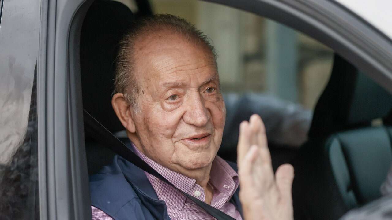 Don Juan Carlos no tiene intención de volver a Emiratos hasta otoño