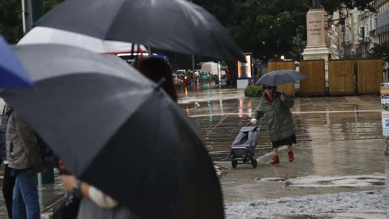 Borrasca Garoé: la AEMET pone en alerta a nueve comunidades por fuertes lluvias, tornados y mangas marinas