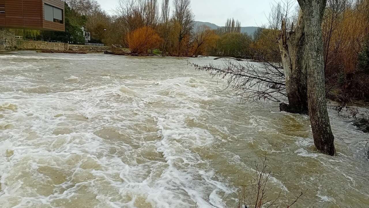 Pamplona sube a grado 1 su plan de emergencia por inundaciones