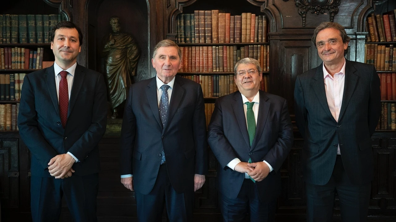 Foment del Treball incorpora como socio a Aresbank