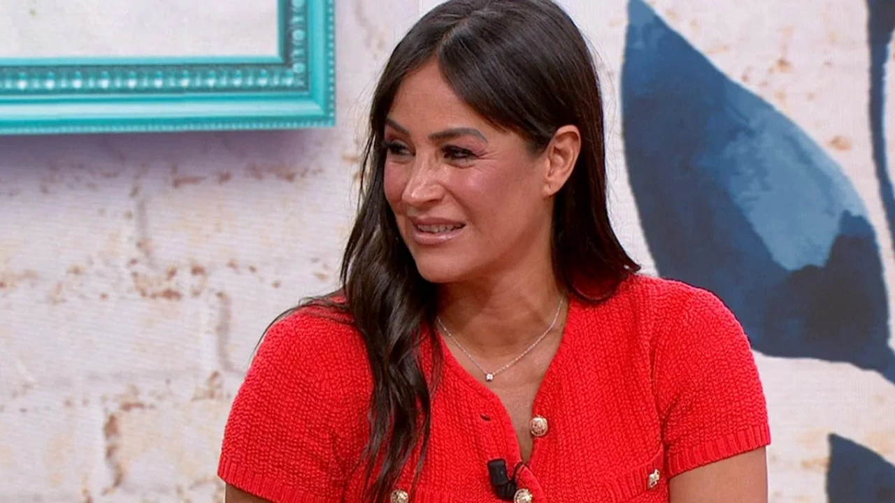Begoña Villacís rota de dolor al hablar de su hermano, explica por qué no ha ido a terapia
