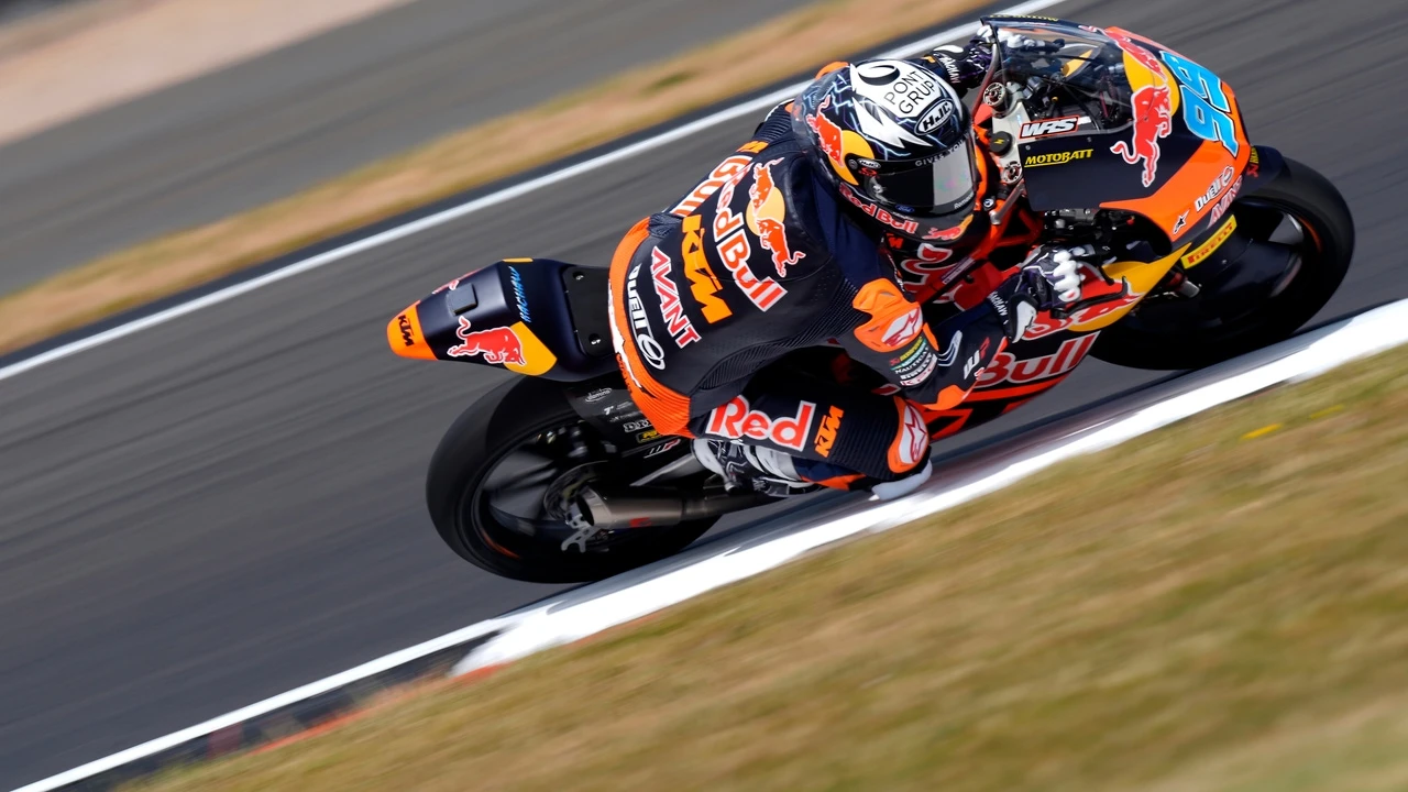 Moto3: la increíble heroicidad de José Antonio Rueda en Silverstone