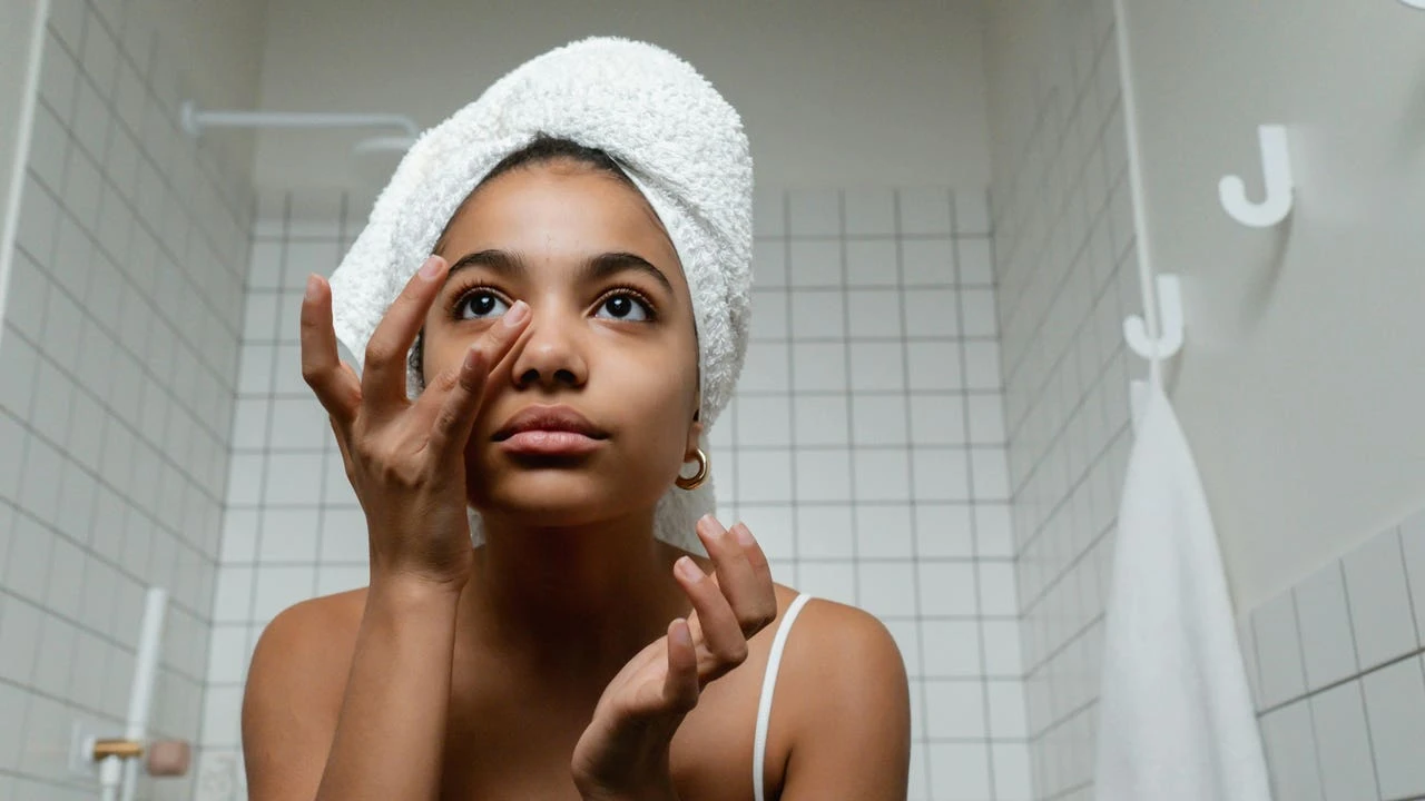 ¿Cuántos productos necesitas realmente en tu cuidado facial?