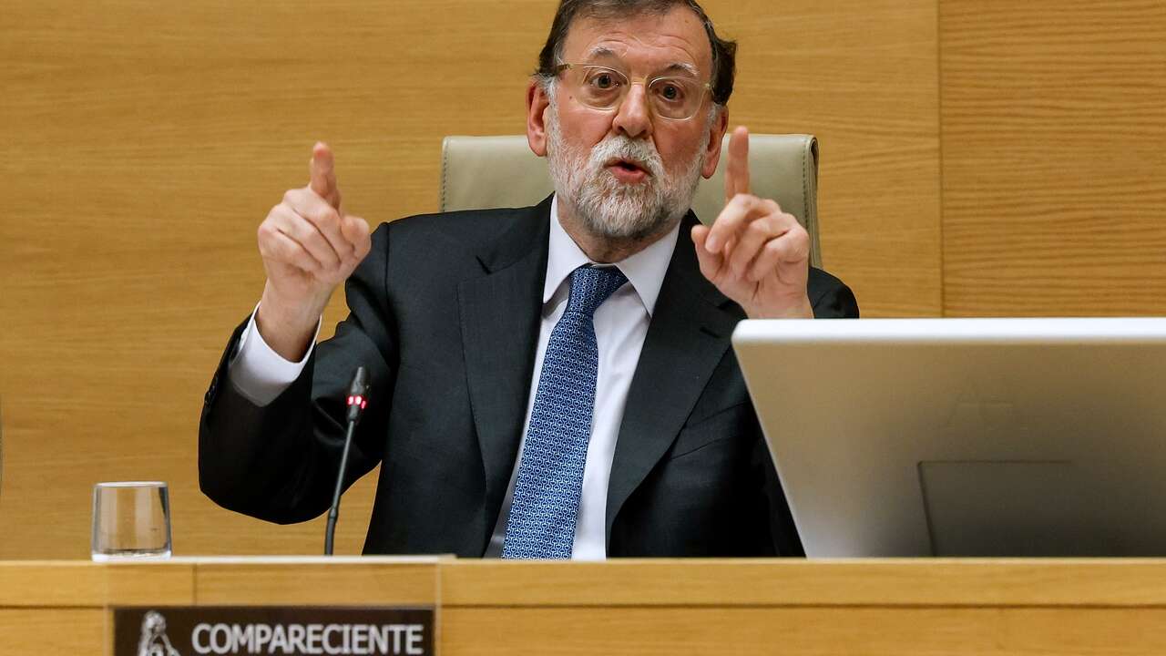 Rajoy niega que haya espiado a Podemos y avisa al PSOE: 