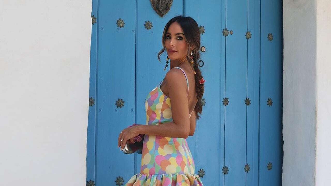 Si no vas de flamenca a la Feria de Abril, inspírate en este vestido de volantes de Rocío Osorno