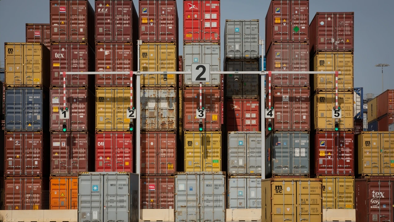 China, a punto de superar a Alemania como primer proveedor de España en plena guerra comercial