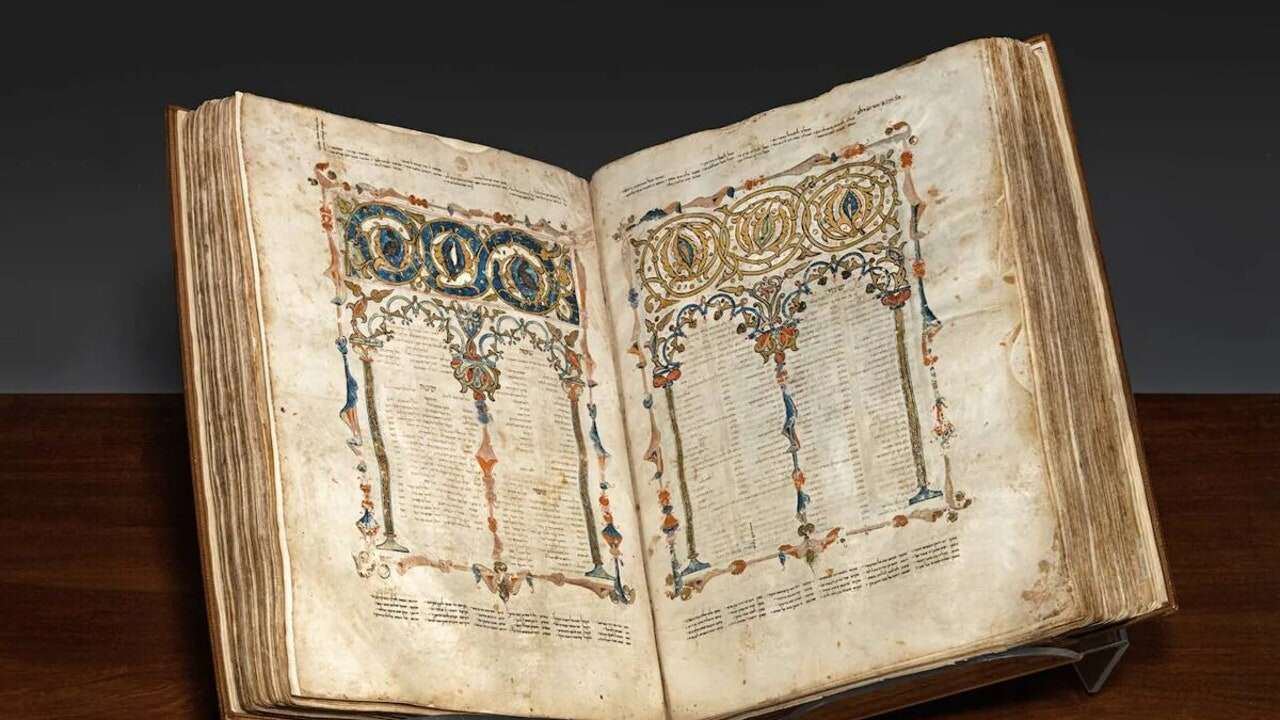 Una biblia judía medieval de origen soriano es subastada en Nueva York por 7 millones de dólares