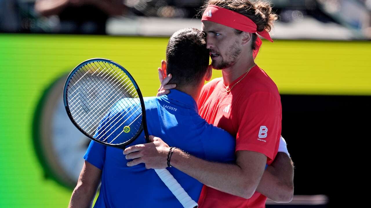 Zverev defiende a Djokovic tras los pitidos de la grada: 