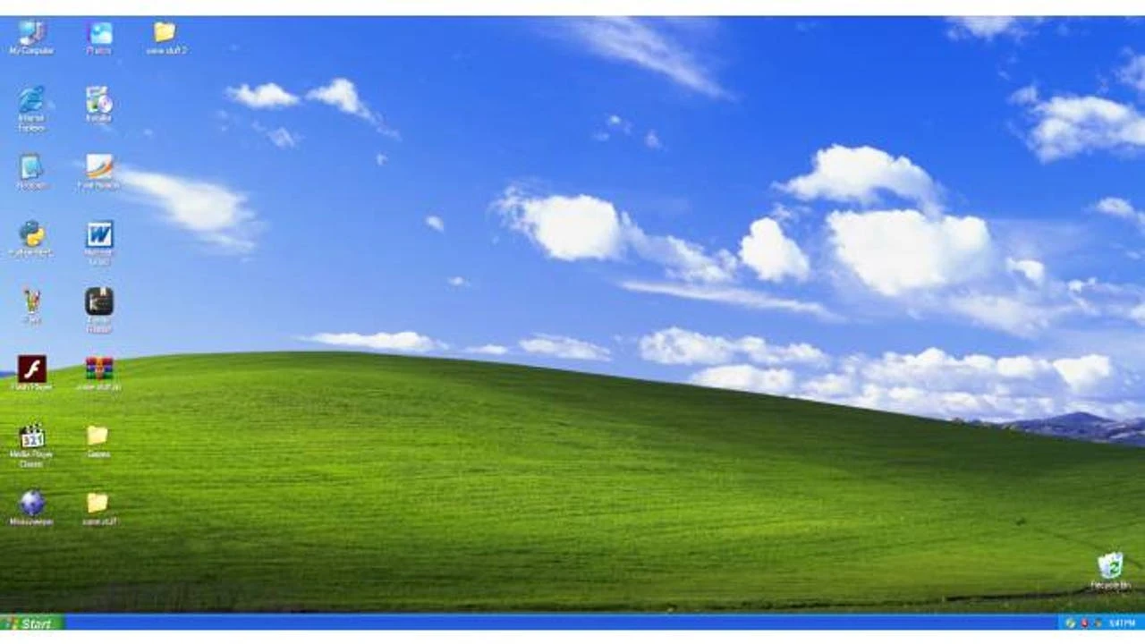 En esta web puedes usar Windows XP como si estuvieras en 2001: Internet Explorer, Word, Buscaminas…
