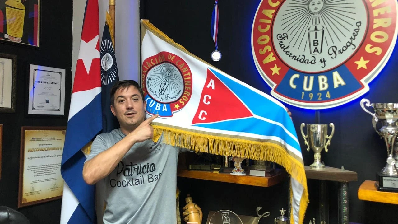 Yon Pavón conquista el título de Ultimate Rum-Bartender 2025
