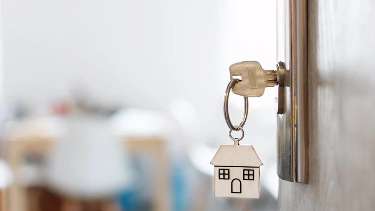 Solo el 15,2% de la juventud española puede vivir fuera del hogar familiar