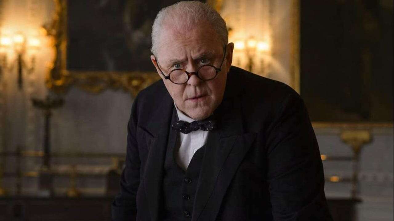 Conoce a Jon Lithgow, el actor que será Albus Dumbledore en la serie de MAX sobre 