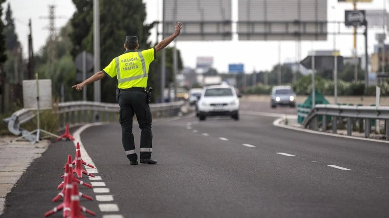 La Guardia Civil multará a todos los conductores que utilizan este truco para saltarse radares