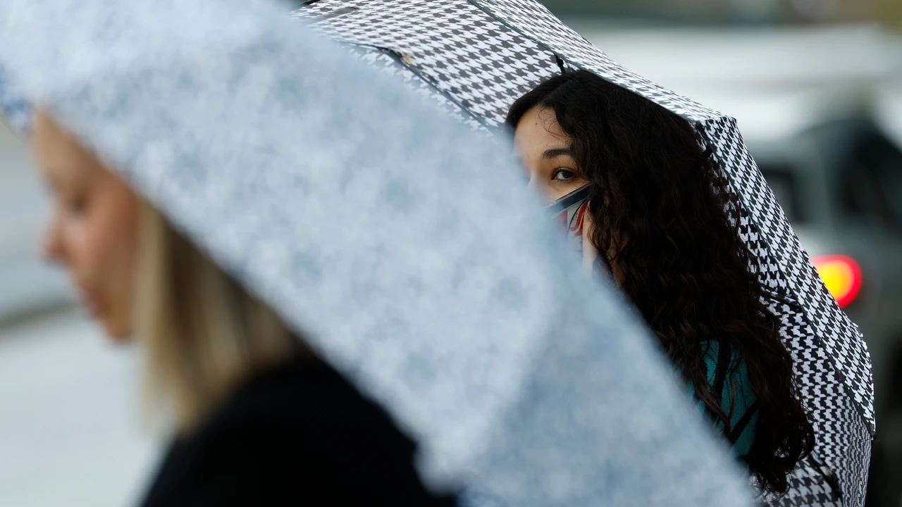 La borrasca Olivier pone en jaque la Semana Santa: tormentas, lluvias de barro y desplome de temperaturas