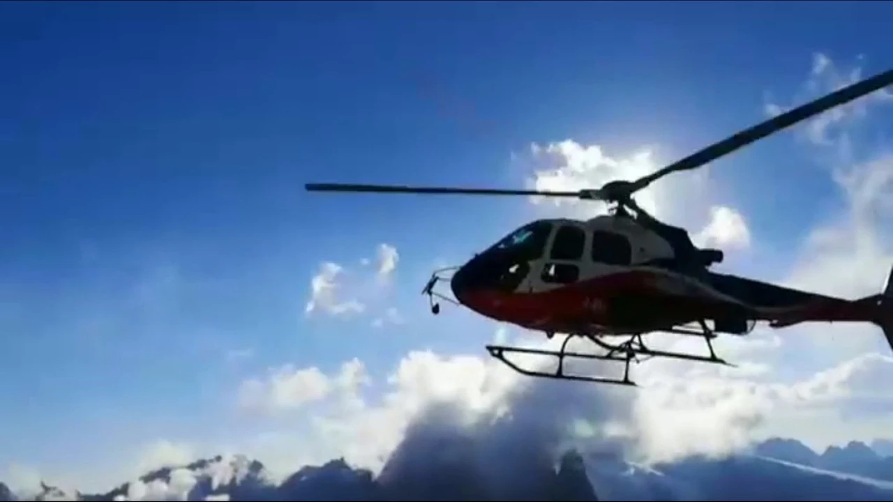 Dos montañeros cuentan cómo fue su rescate en los Alpes tras sobrevivir una noche a 15 grados bajo cero: 