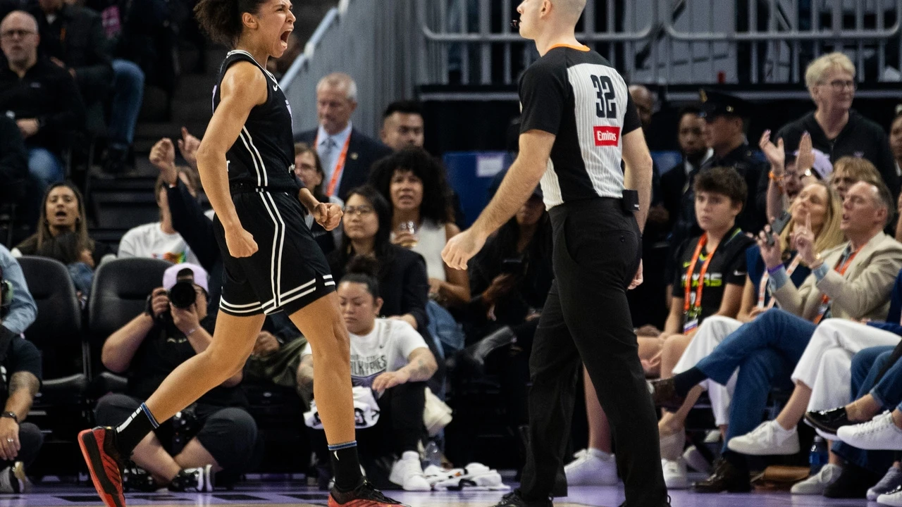 Vuelve a caer un juguete erótico en un partido de la WNBA: “Quien lo esté haciendo debería madurar”