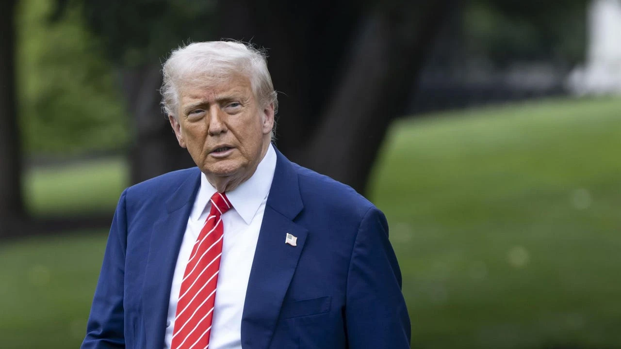 Caza de brujas en el FBI: Altos cargos interrogados con polígrafo para detectar opiniones negativas sobre Trump