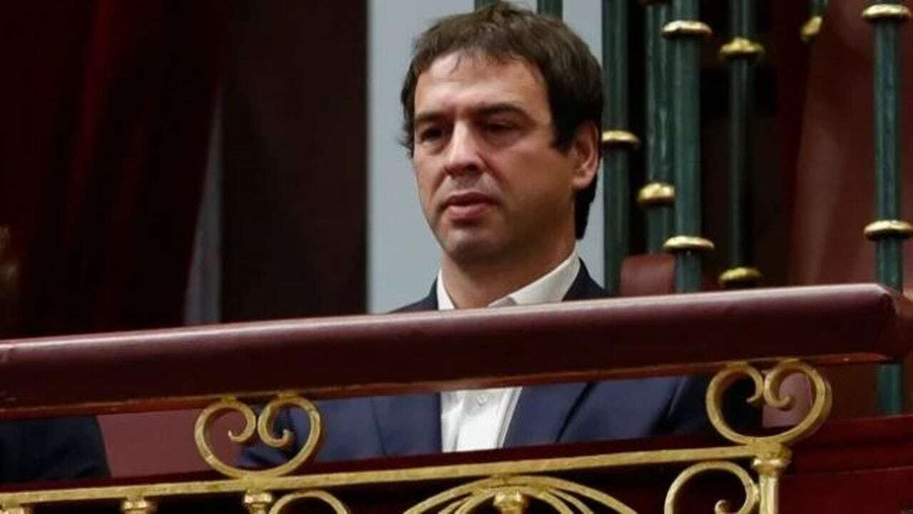 El hermano de Pedro Sánchez pide retrasar las declaraciones de tres testigos clave