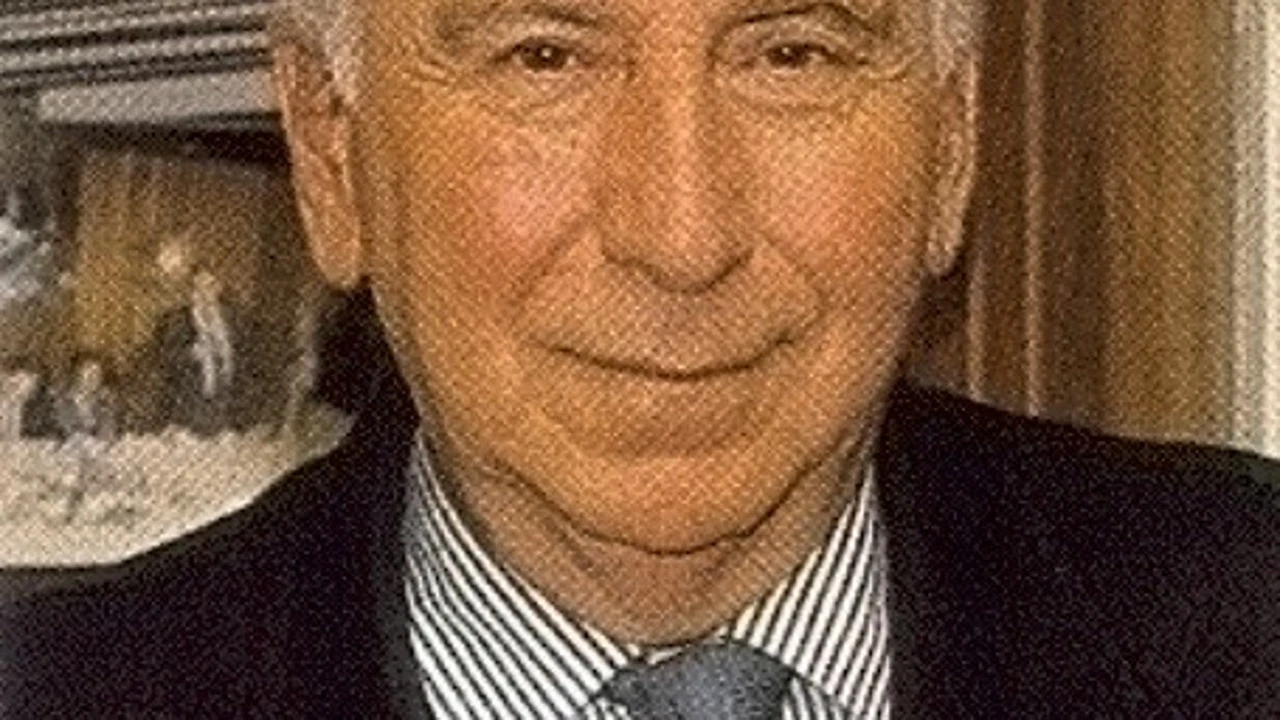 Muere a los 93 años Enrique González Hervada, primer director general de Farmaindustria