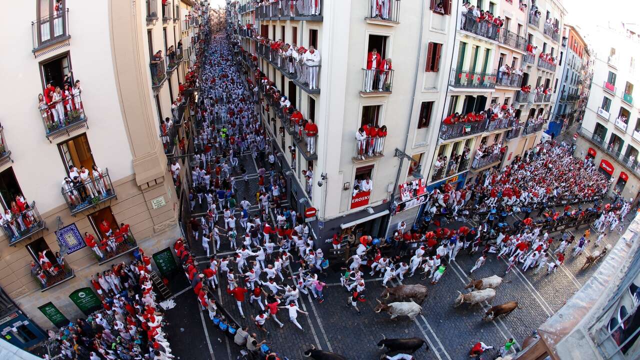 ¿Cuánto mide el recorrido del encierro Pamplona y cuáles son sus tramos ?