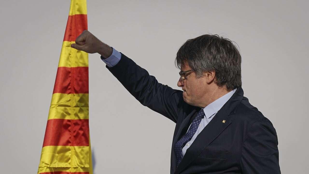 La juez que investiga la fuga de Puigdemont reclama a los Mossos el plan que activaron para detenerlo