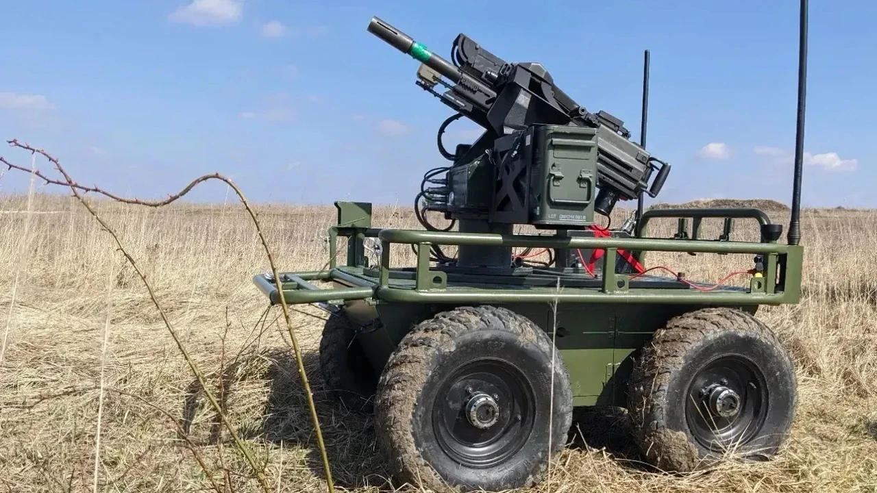 Ucrania aprueba un dron lanzagranadas teledirigido y un hexacóptero volador contra blindados