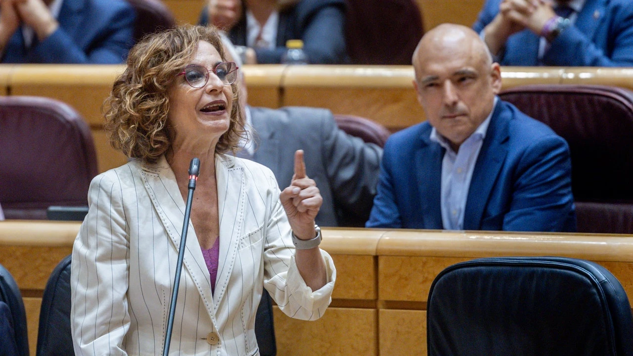 Cambio histórico en la declaración de la renta: Hacienda obligará a tributar a pensionistas y parados que cobren el SMI