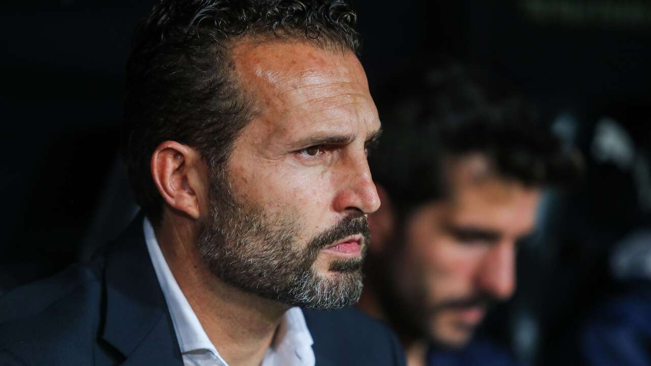 El Valencia toma una decisión con Rubén Baraja