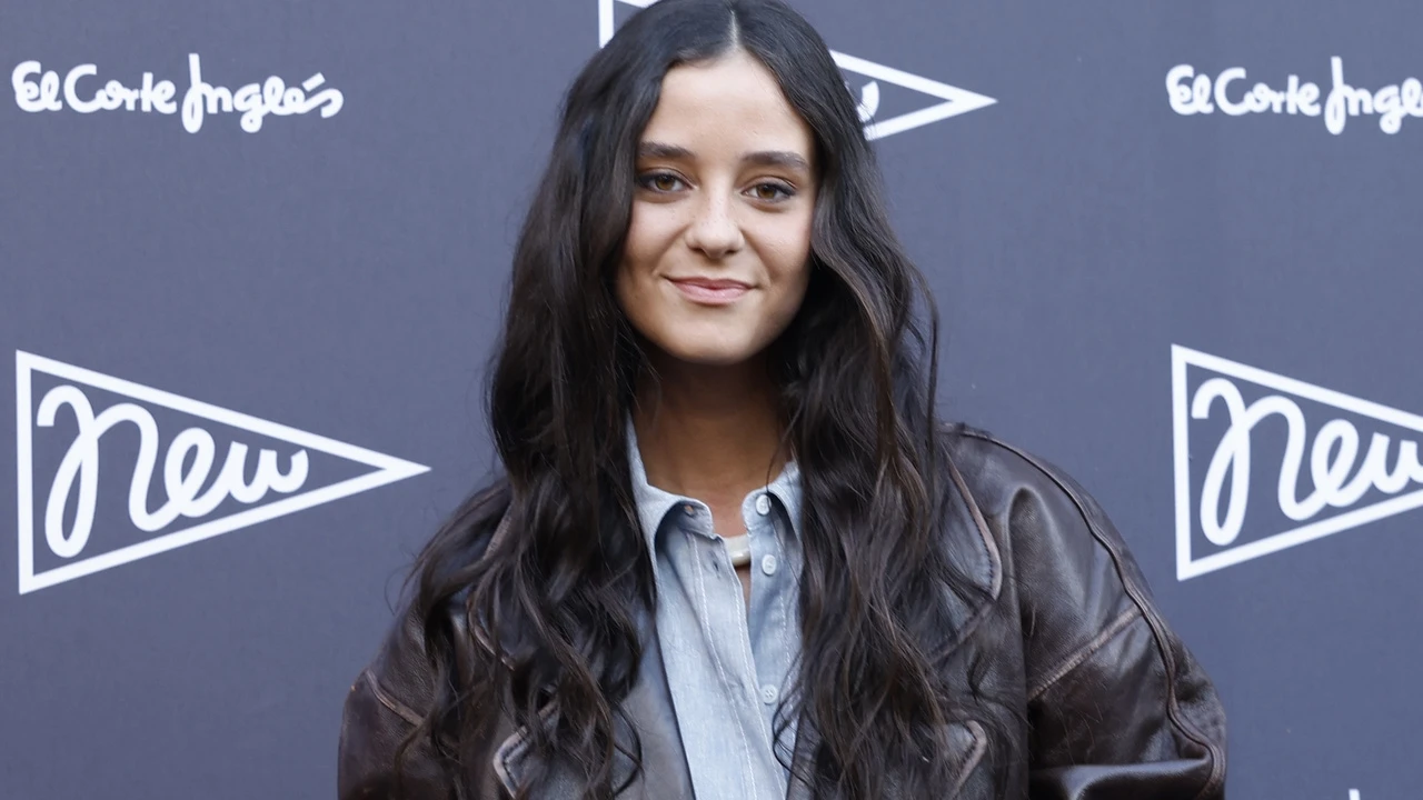 Victoria Federica se ha hecho con el top de Massimo Dutti que respira lujo silencioso y mejor queda con vaqueros