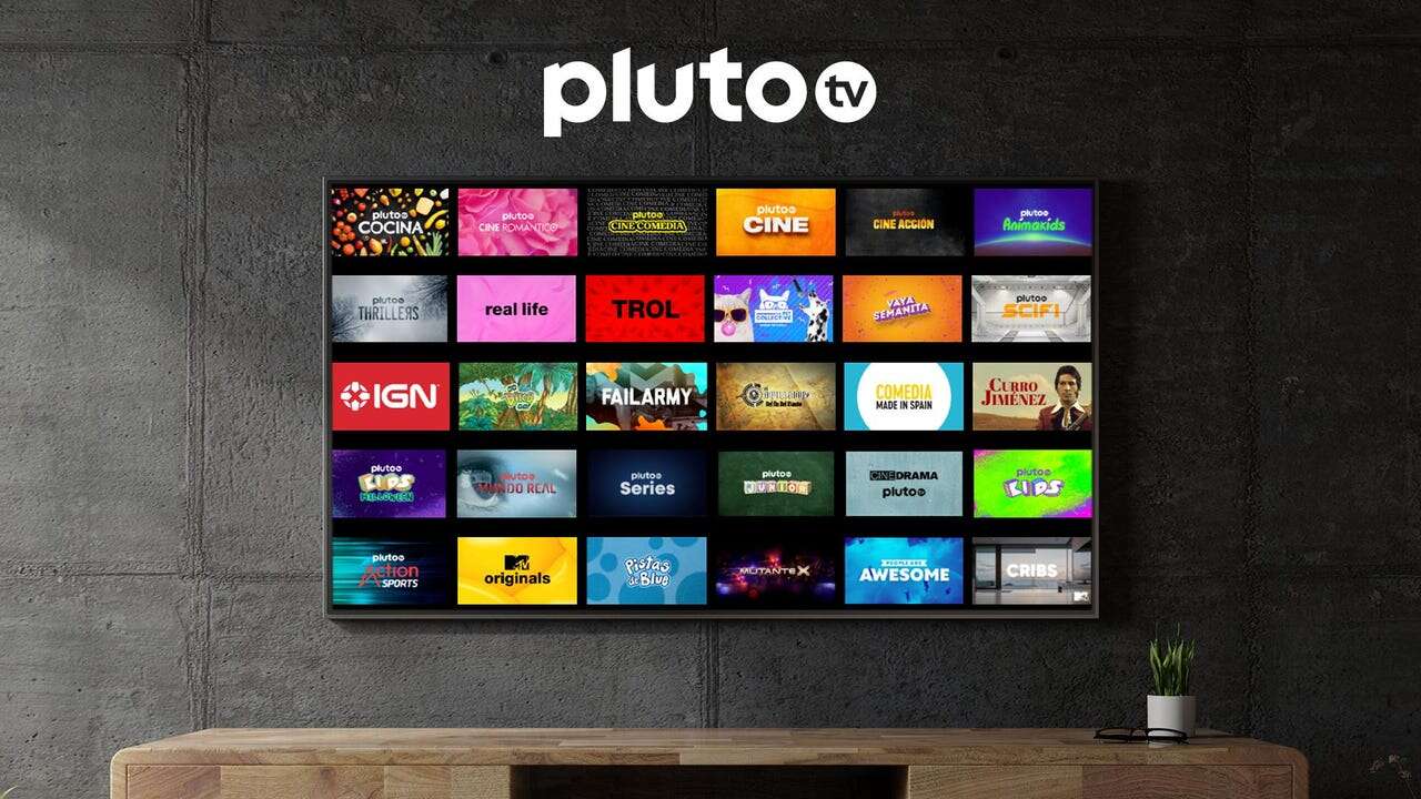 Pluto TV prende la magia navideña con cinco canales temáticos únicos