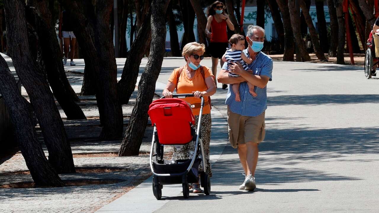 Abuelos, teletrabajo y campamentos de verano, ejes para conciliar en época estival