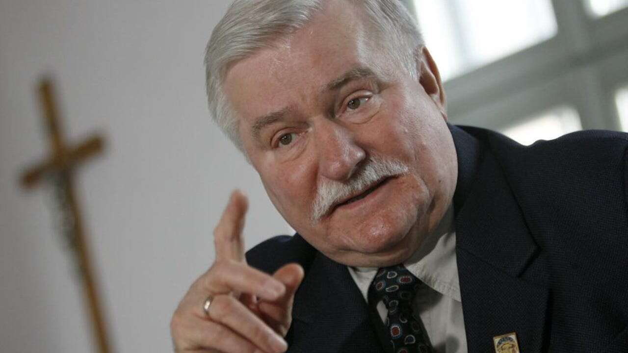 Lech Walesa: 