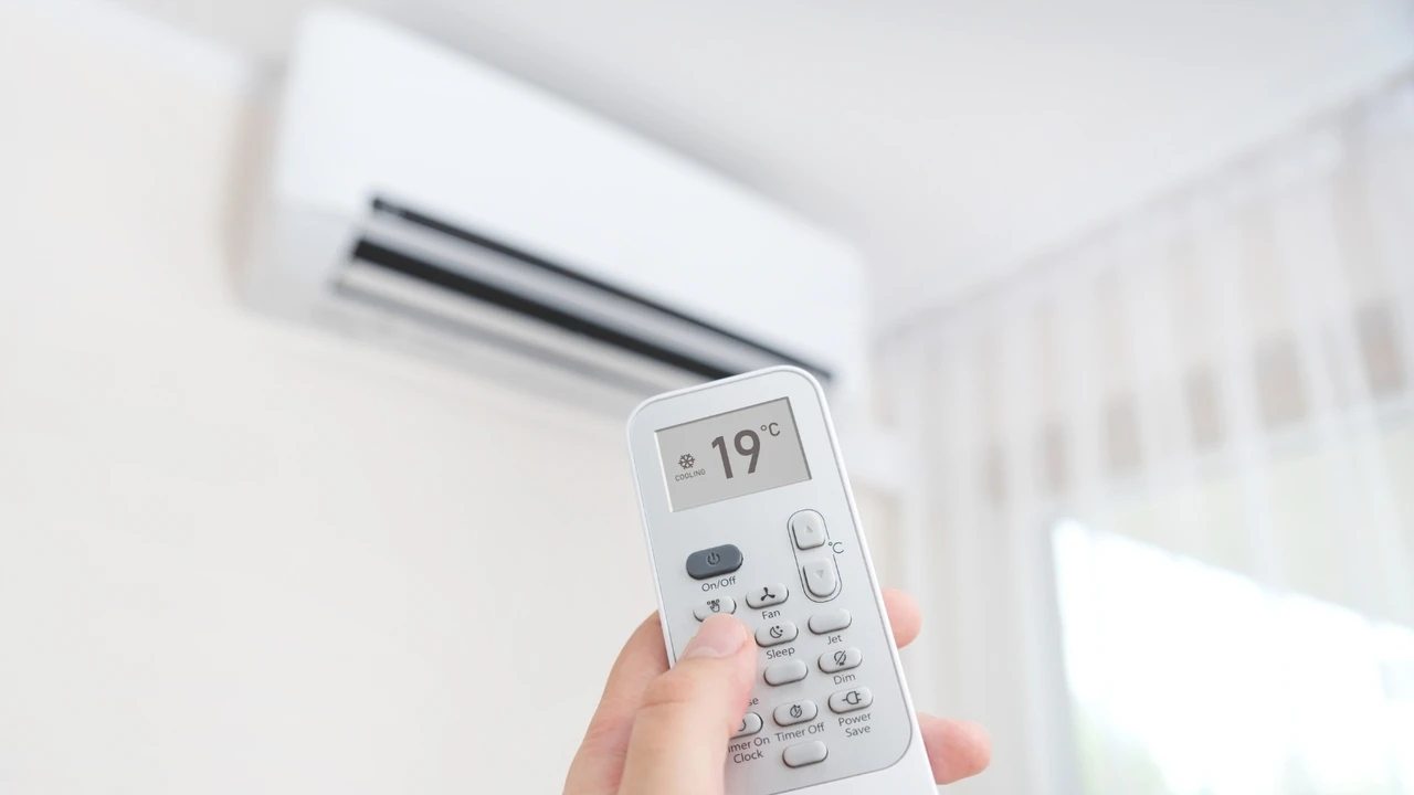 Aire acondicionado en un piso de alquiler: ¿quién debe pagar su instalación?