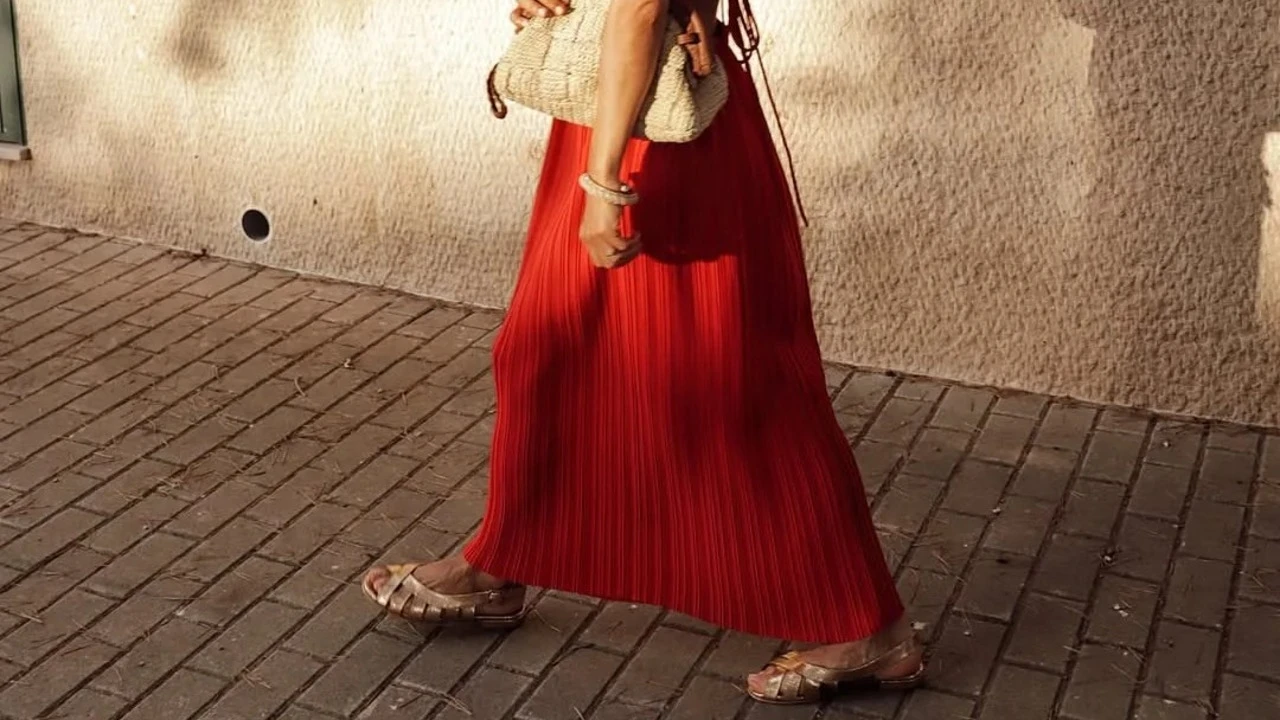 Estas 7 sandalias peeptoe van a ser las más buscadas del verano 2025