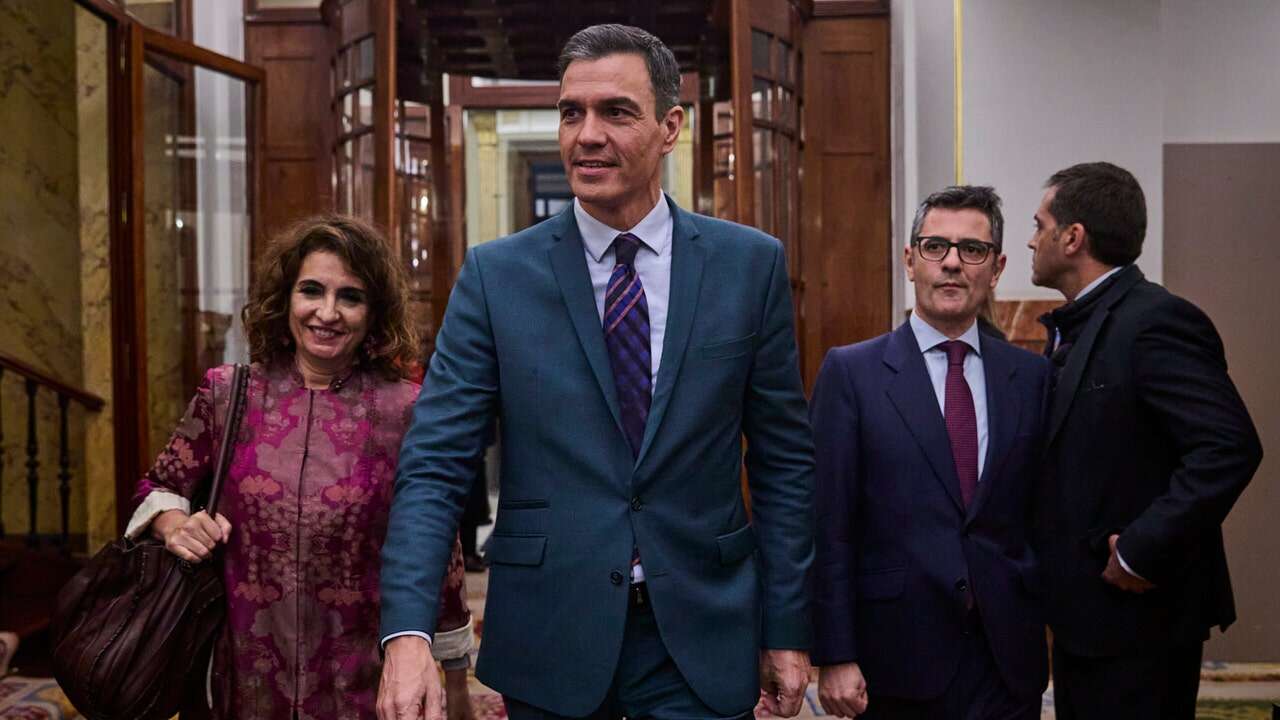 El novio de Ayuso amplía su ofensiva contra el Gobierno: Sánchez, cinco ministros y el PSOE, demandados por llamarle 