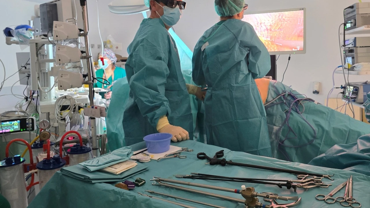 El Hospital 12 de Octubre participa en una nueva cadena nacional de trasplante renal cruzado con donante altruista