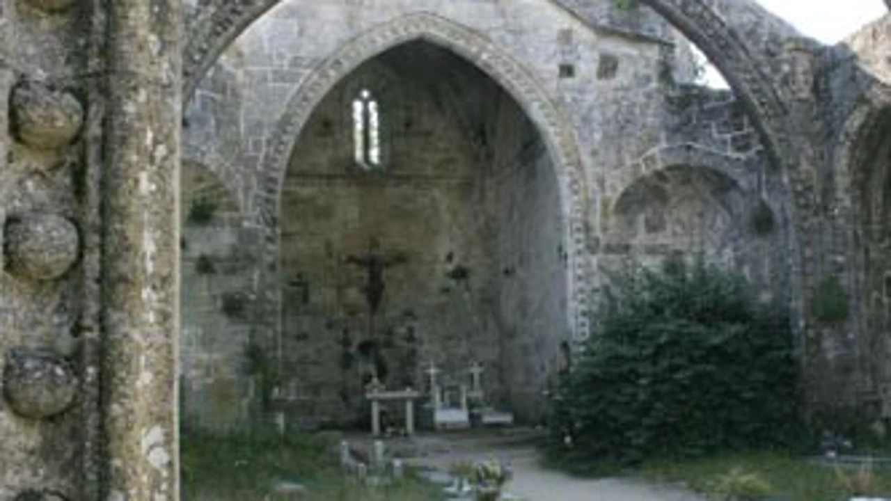 Despedidas con arraigo: los servicios funerarios en la España rural