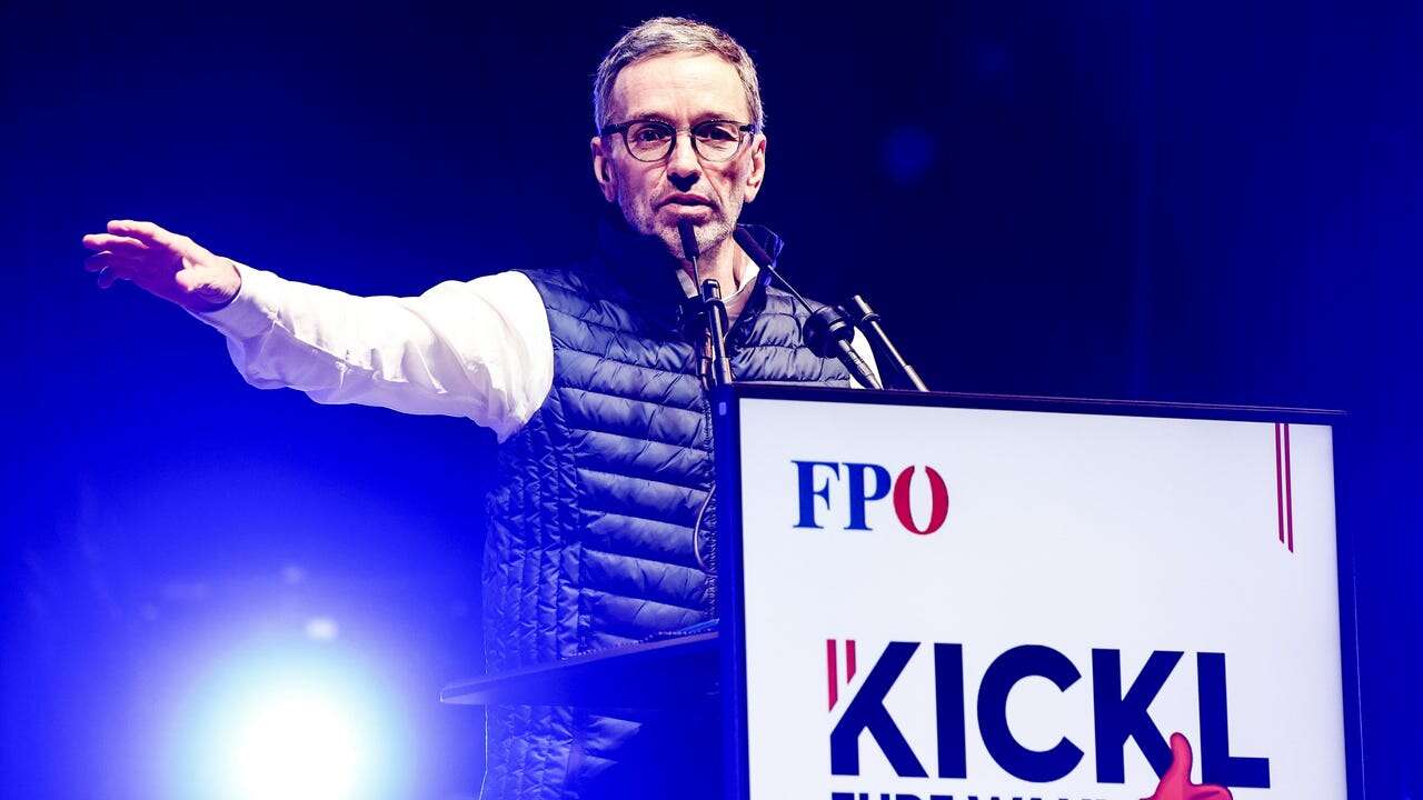 Herbert Kickl, ganador de las elecciones Austria: el político que cree que hay un plan de las 