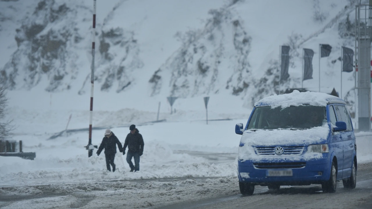 Temporal de nieve y lluvia en España, en directo: alertas de la AEMET y zonas más afectadas