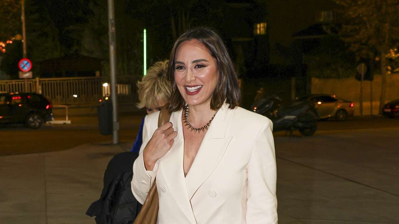 El 'total look' blanco de Tamara Falcó es perfecto para ser la más elegante en Semana Santa