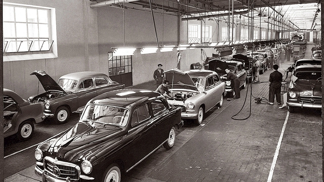 SEAT cumple 75 años: más de 20 millones de coches fabricados y exportación a 70 países