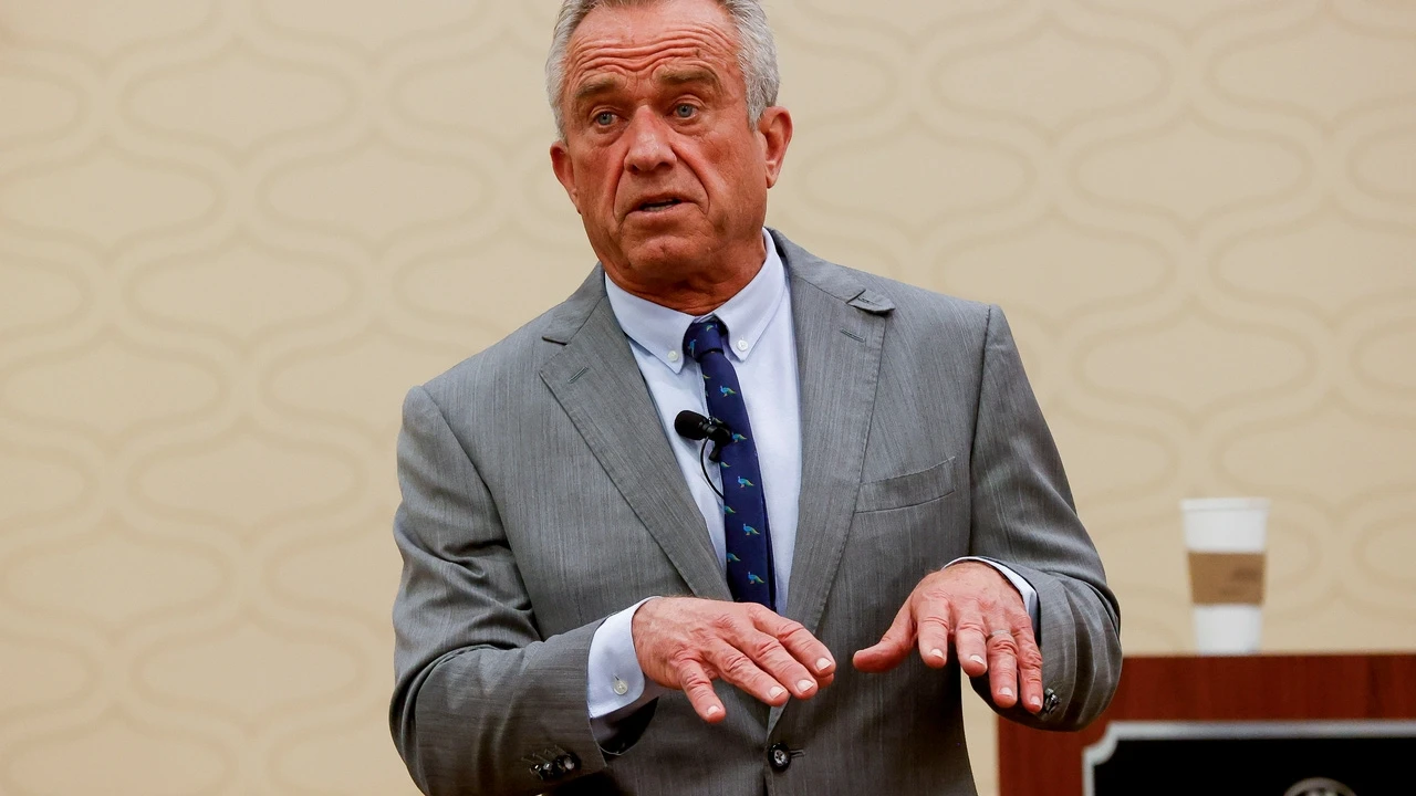 Robert F. Kennedy Jr. revela que los médicos le encontraron un gusano muerto en el cerebro