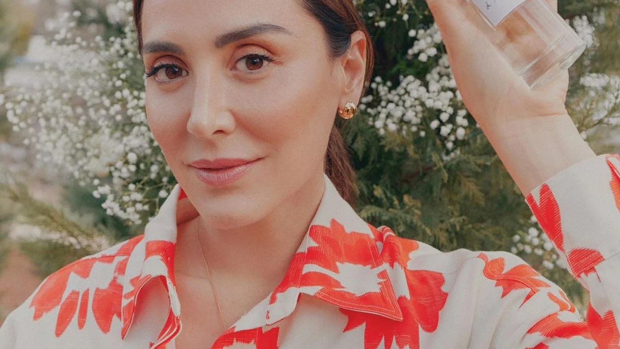 El vestido camisero estampado de Tamara Falcó es el que le van a copiar las chicas más clásicas (y pijas) de Madrid