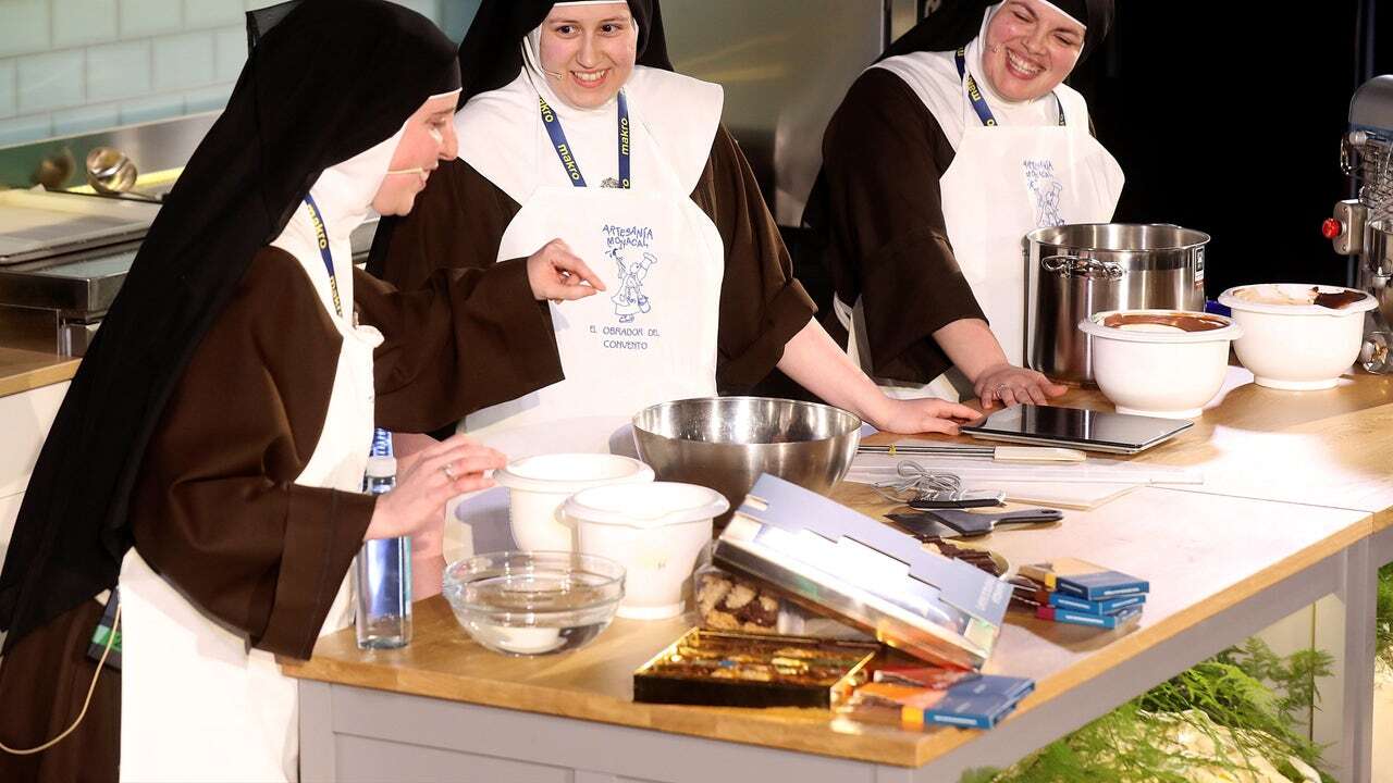 Las exmonjas de Belorado abren este martes su restaurante en Asturias