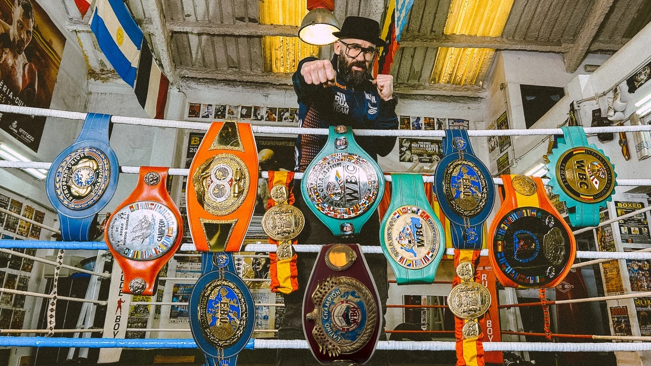 Sento Martínez, entrenador del campeón de Europa de boxeo: 