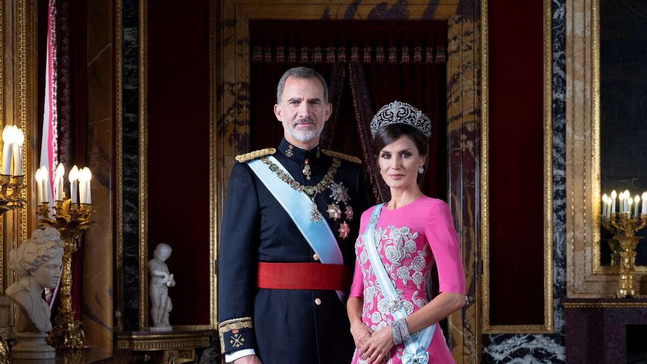 El Banco de España presenta el próximo lunes los retratos que Annie Leibovitz hizo a Don Felipe VI y Doña Letizia