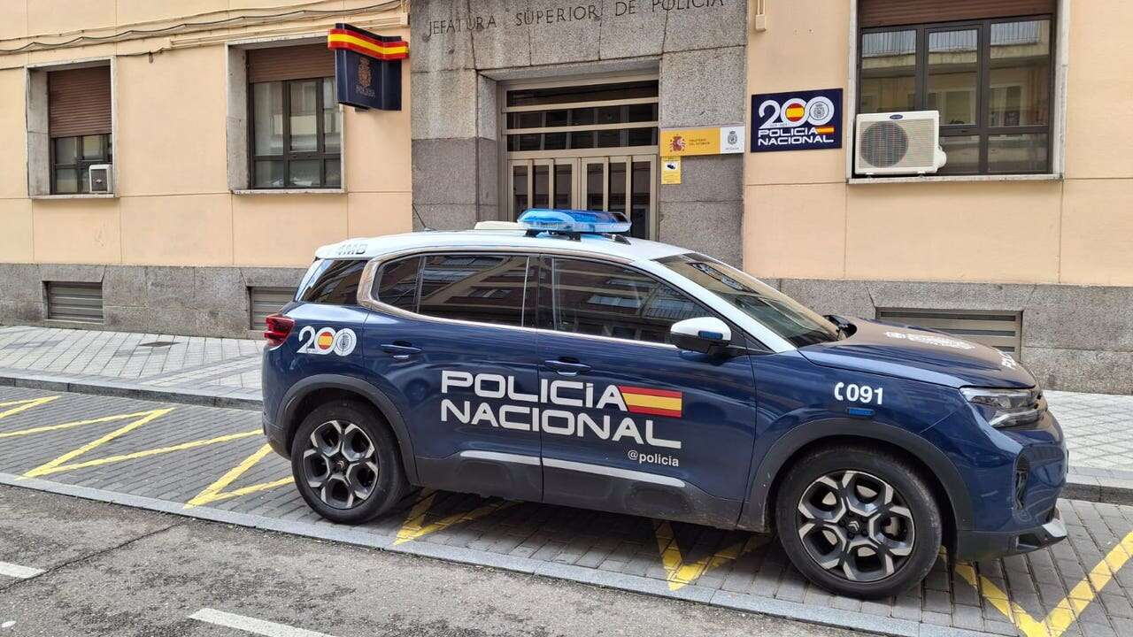 La Policía de Zaragoza expulsa de España a un marroquí por delincuencia habitual