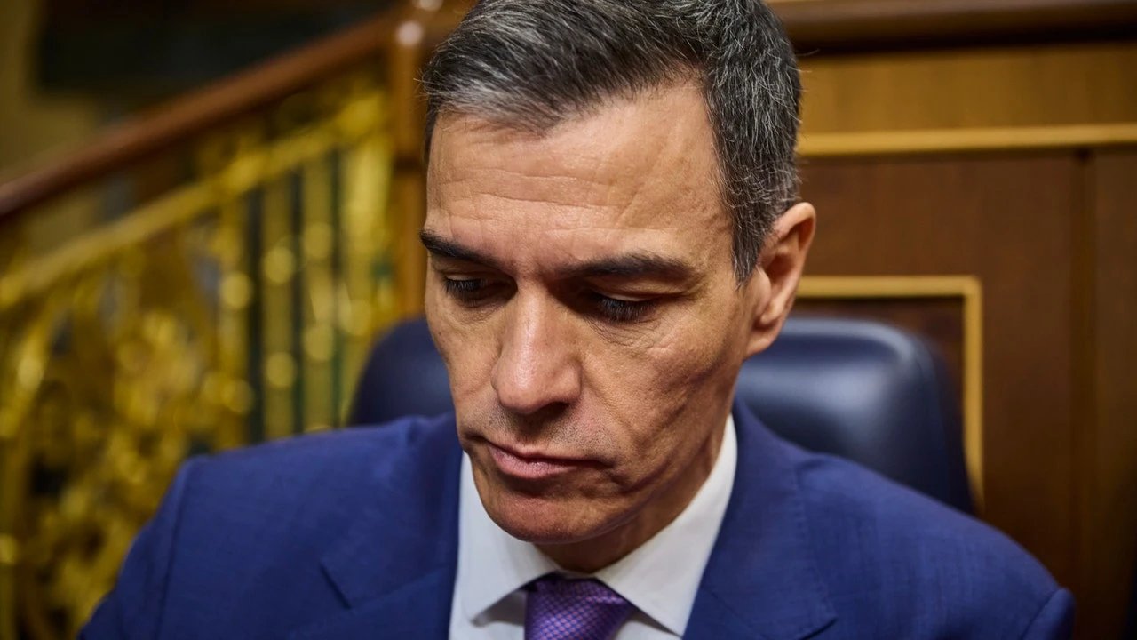 Pedro Sánchez ya tiene a su alrededor más imputados que ministros